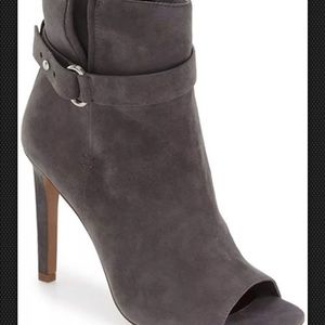 BCBGeneration Ankle Boot 7.5 M Suede Grey Peep Toe